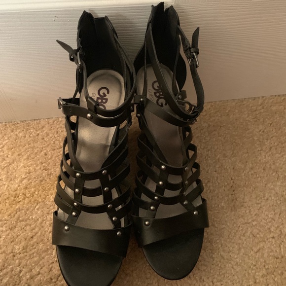 Guess wedges - Picture 2 of 2